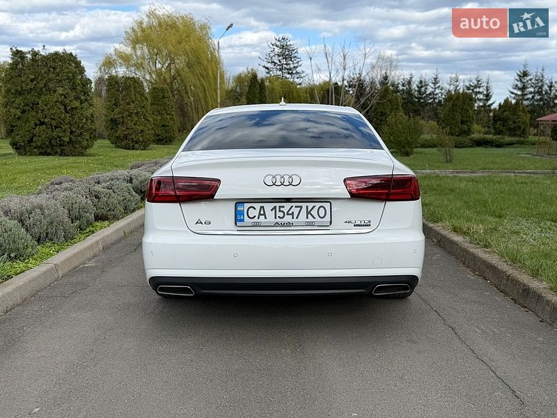 Седан Audi A6 2015 в Умані