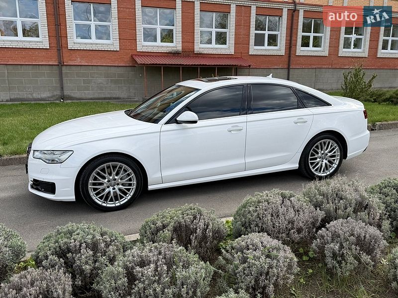 Седан Audi A6 2015 в Умані