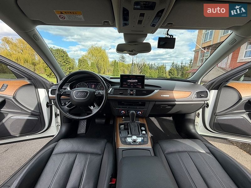 Седан Audi A6 2015 в Умані