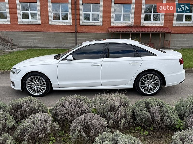 Седан Audi A6 2015 в Умані