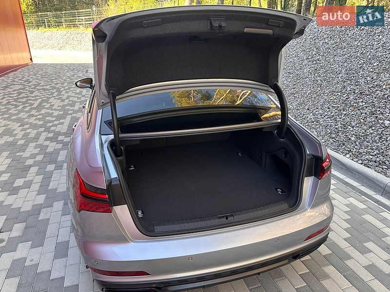 Седан Audi A6 2020 в Львове