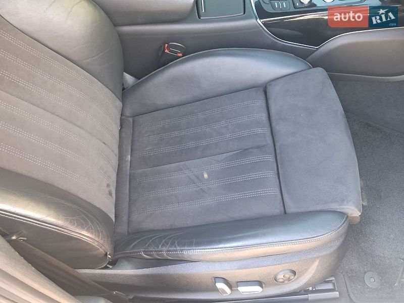 Седан Audi A6 2015 в Вараше