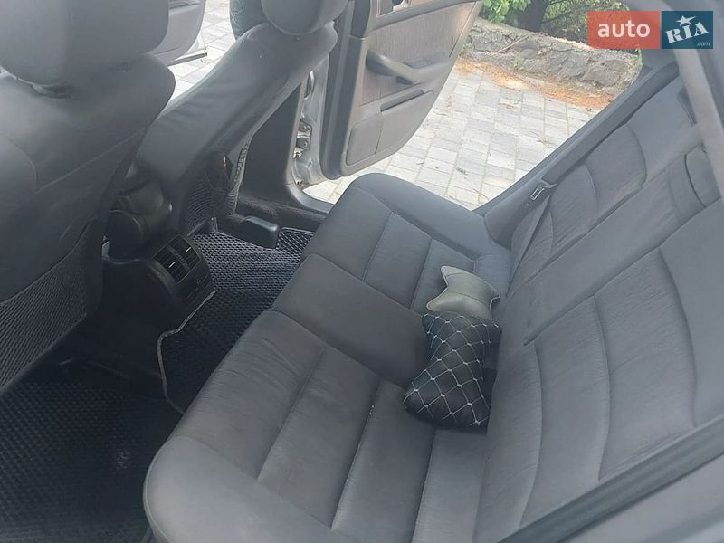 Седан Audi A6 2001 в Старокостянтинові фото 5 Седан Audi A6 2001 в Старокостянтинові