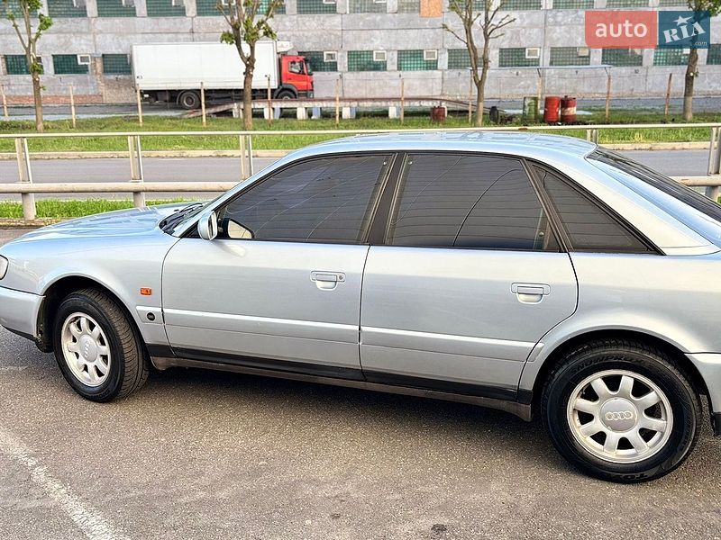Седан Audi A6 1995 в Києві фото 15 Седан Audi A6 1995 в Києві