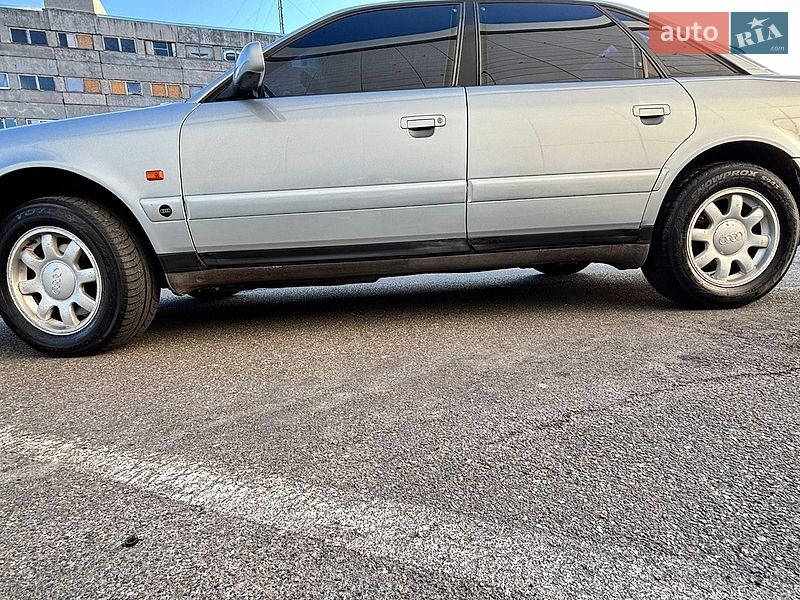 Седан Audi A6 1995 в Києві фото 27 Седан Audi A6 1995 в Києві