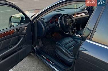 Audi A6  2001