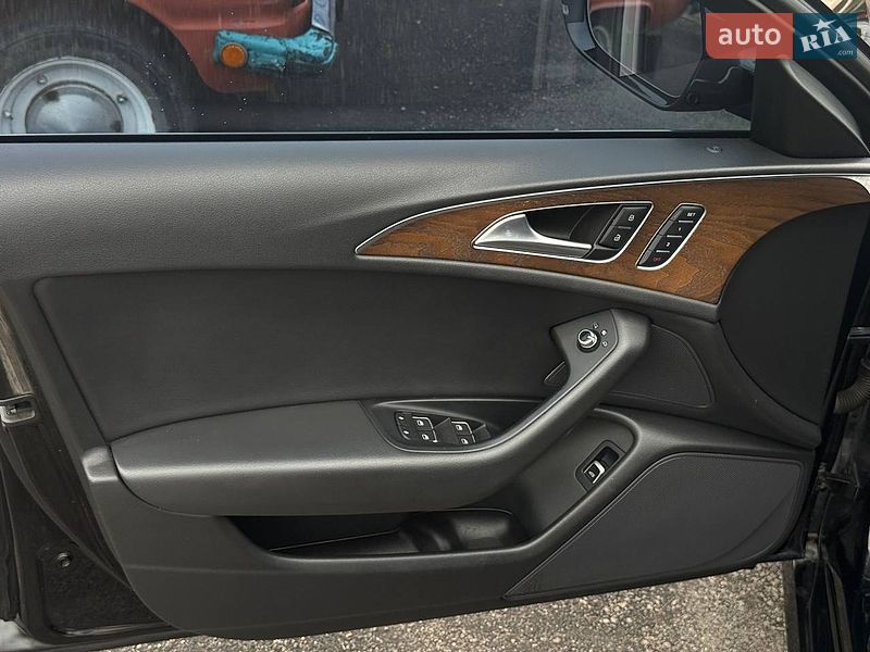 Седан Audi A6 2015 в Запорожье