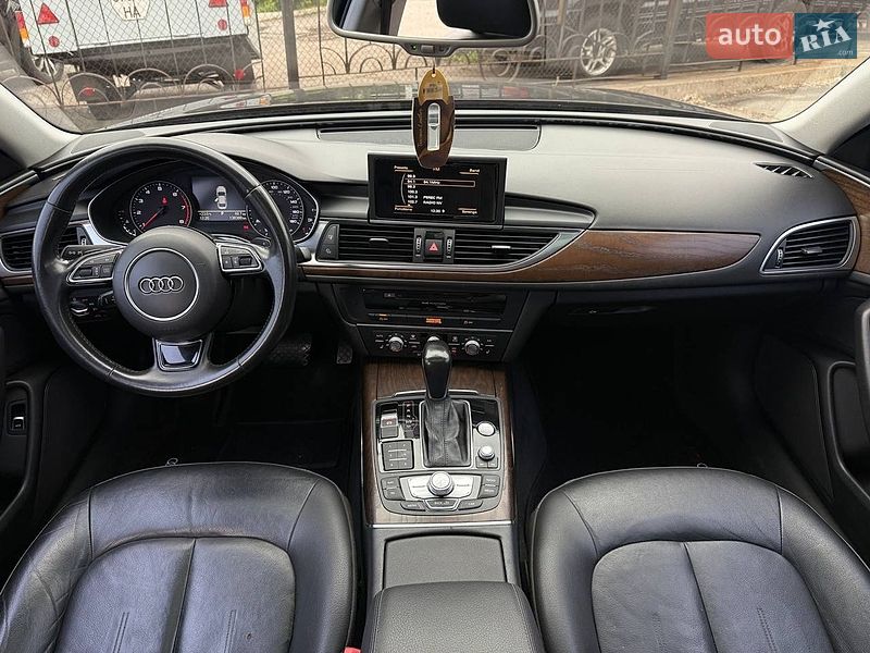 Седан Audi A6 2015 в Запорожье
