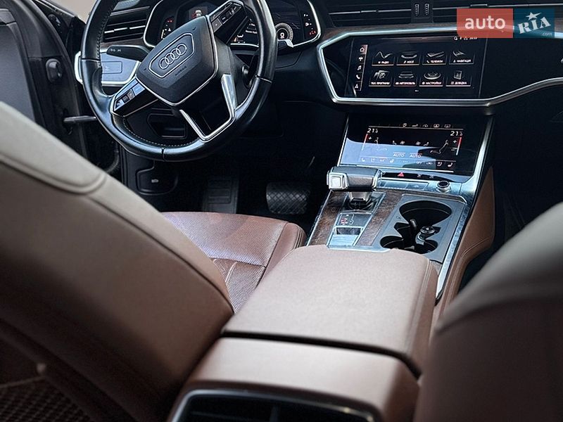 Седан Audi A6 2019 в Львове