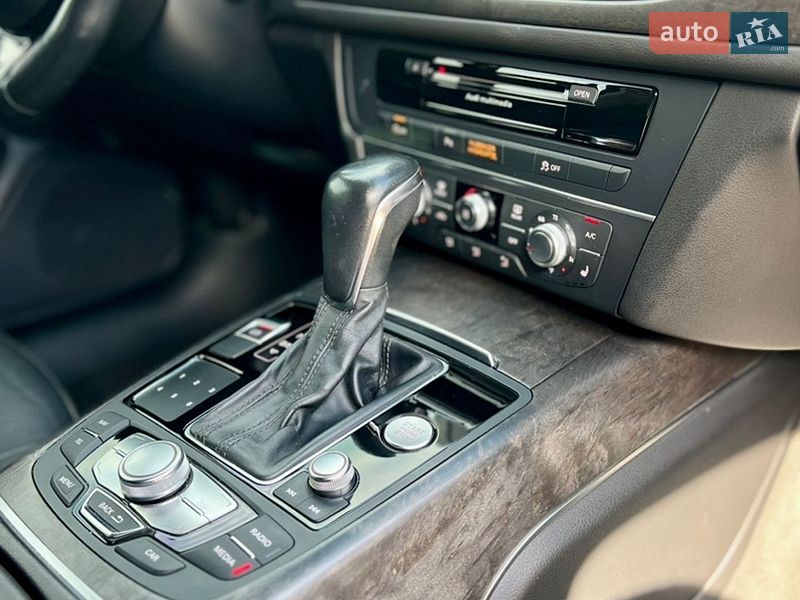 Седан Audi A6 2017 в Днепре