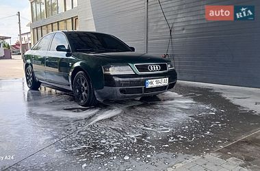 Седан Audi A6 1998 в Зарічному
