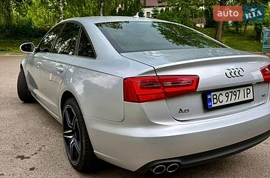 Седан Audi A6 2012 в Золочеві