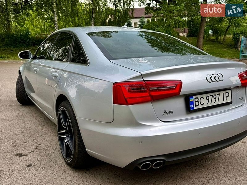 Седан Audi A6 2012 в Золочеві