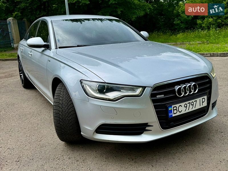 Седан Audi A6 2012 в Золочеві