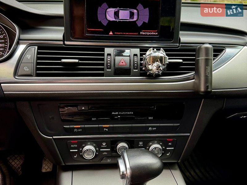 Седан Audi A6 2012 в Золочеві