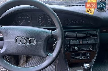 Седан Audi A6 1995 в Березному фото 10 Седан Audi A6 1995 в Березному