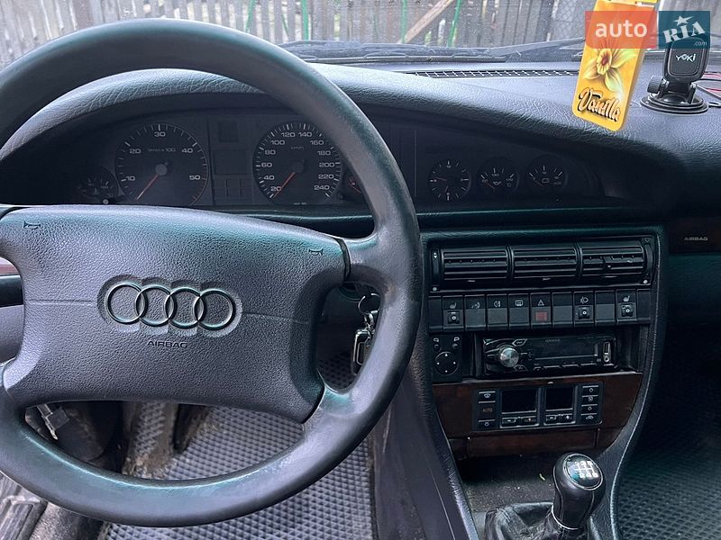 Седан Audi A6 1995 в Березному фото 9 Седан Audi A6 1995 в Березному
