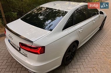 Седан Audi A6 2015 в Одессе