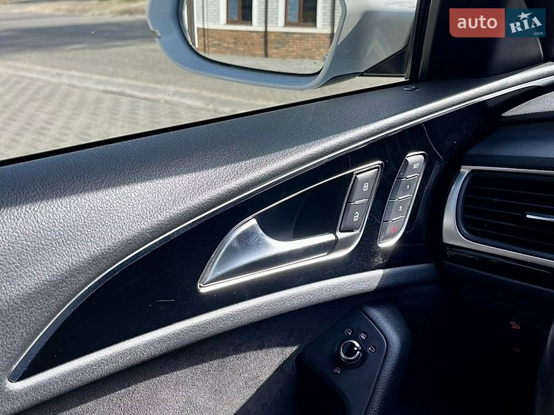 Седан Audi A6 2015 в Одессе
