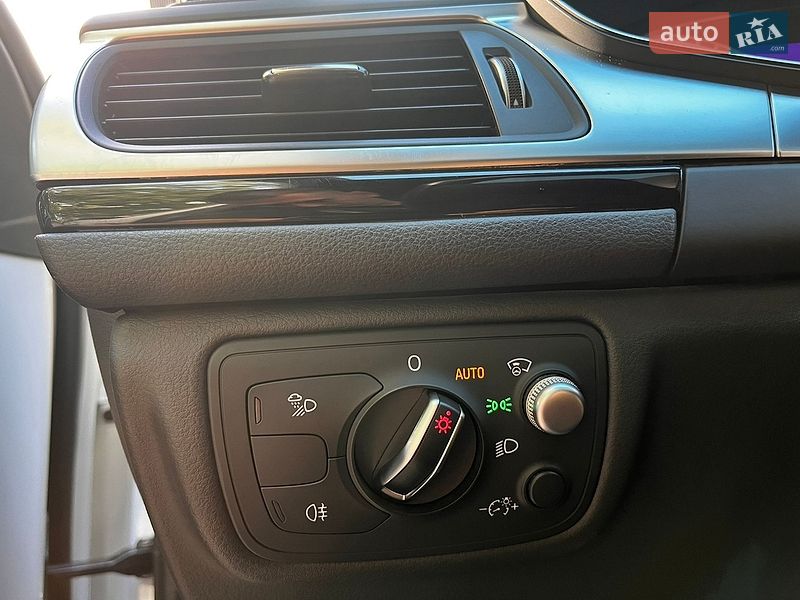 Седан Audi A6 2015 в Одессе