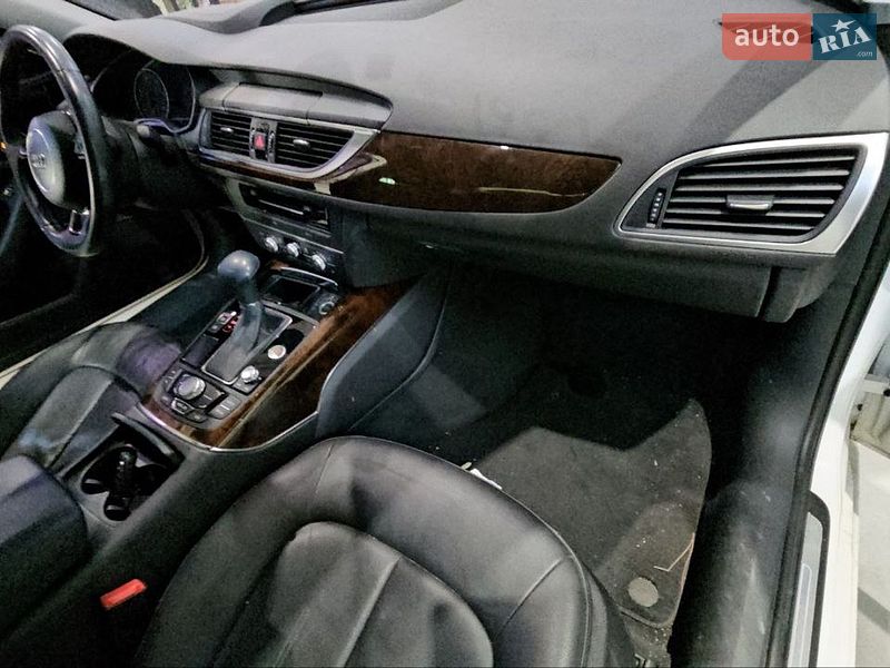 Седан Audi A6 2013 в Кривом Роге
