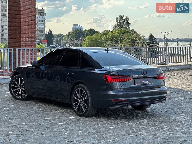 Седан Audi A6 2023 в Дніпрі