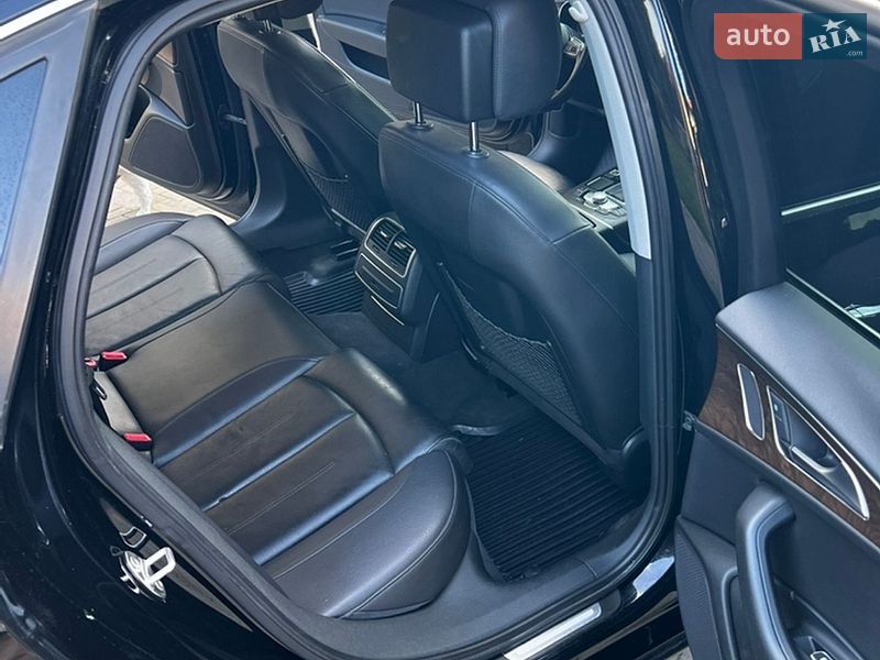 Седан Audi A6 2014 в Ивано-Франковске