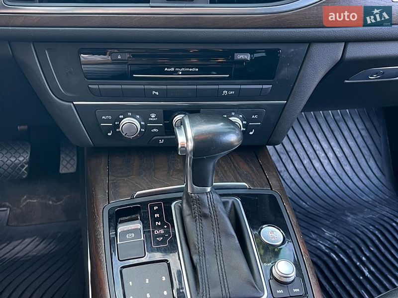 Седан Audi A6 2014 в Ивано-Франковске