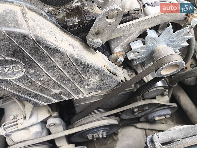 Седан Audi A6 1995 в Борщеве