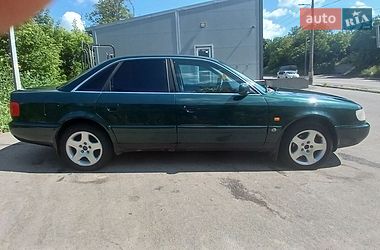 Седан Audi A6 1996 в Виннице