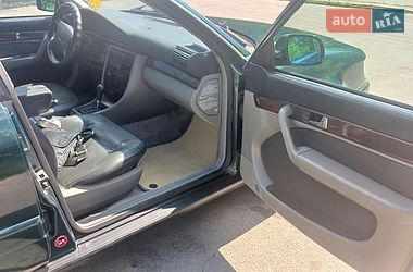 Седан Audi A6 1996 в Виннице