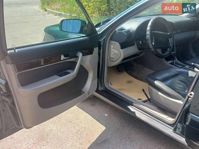 Седан Audi A6 1996 в Виннице