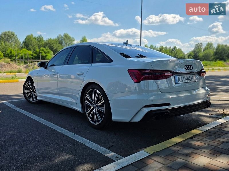 Седан Audi A6 2018 в Киеве