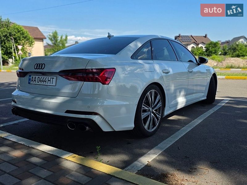 Седан Audi A6 2018 в Киеве