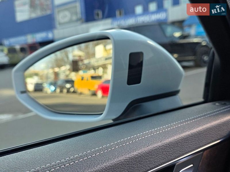 Седан Audi A6 2018 в Киеве