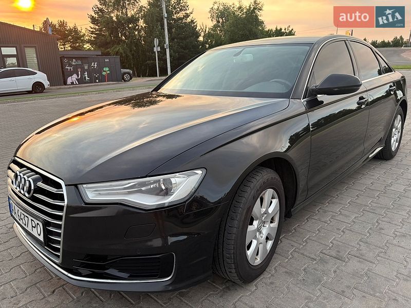 Седан Audi A6 2015 в Киеве