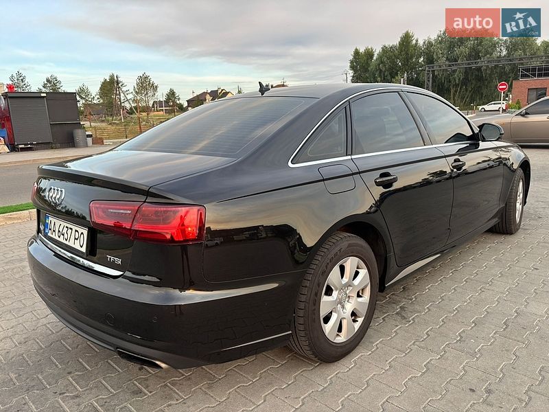 Седан Audi A6 2015 в Киеве