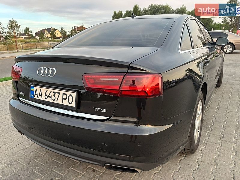 Седан Audi A6 2015 в Киеве