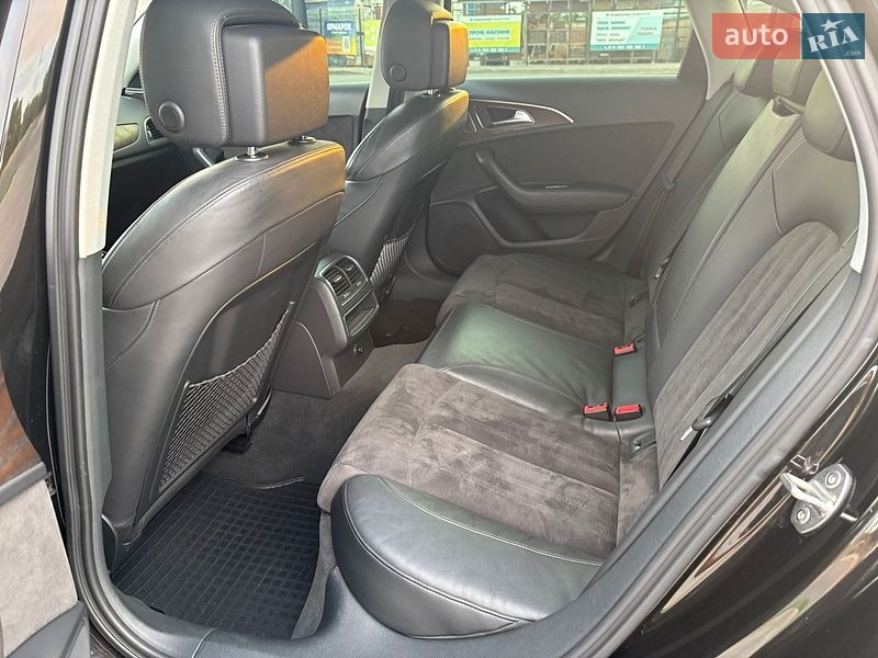 Седан Audi A6 2015 в Киеве