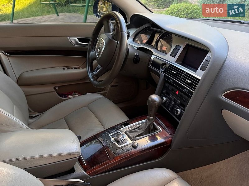 Седан Audi A6 2011 в Ровно