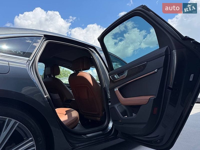 Седан Audi A6 2019 в Ровно