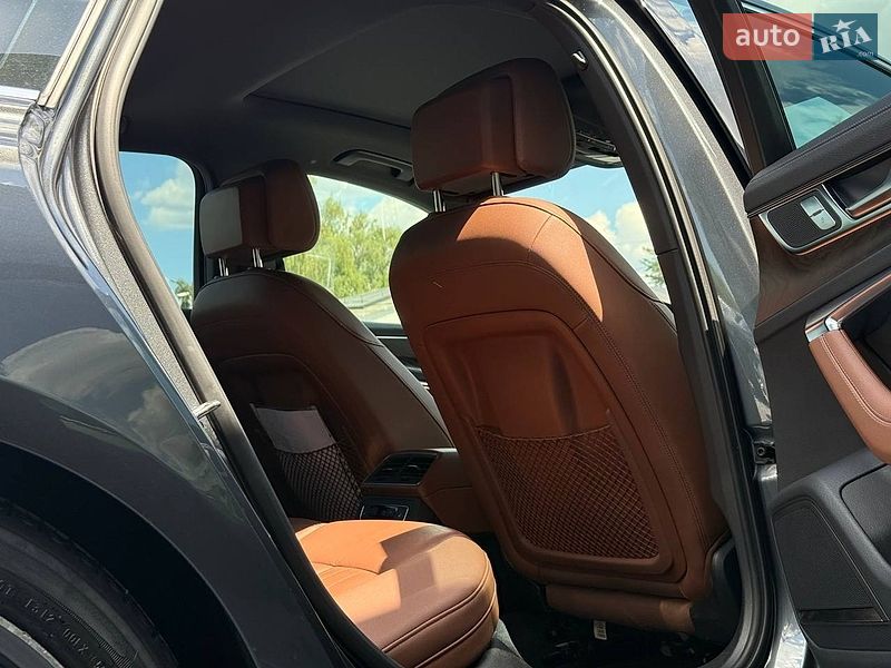 Седан Audi A6 2019 в Ровно