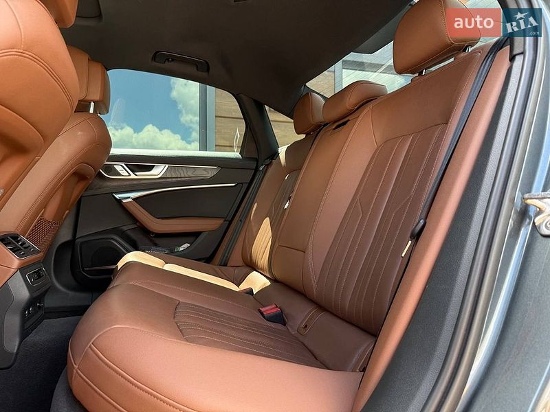 Седан Audi A6 2019 в Ровно