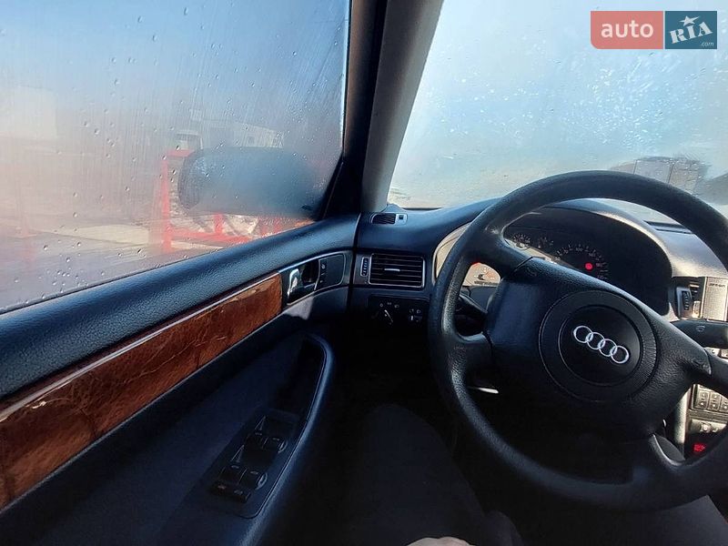 Седан Audi A6 1999 в Чернигове