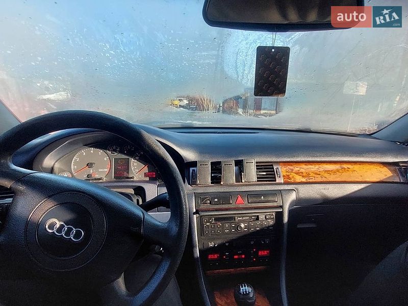 Седан Audi A6 1999 в Чернигове