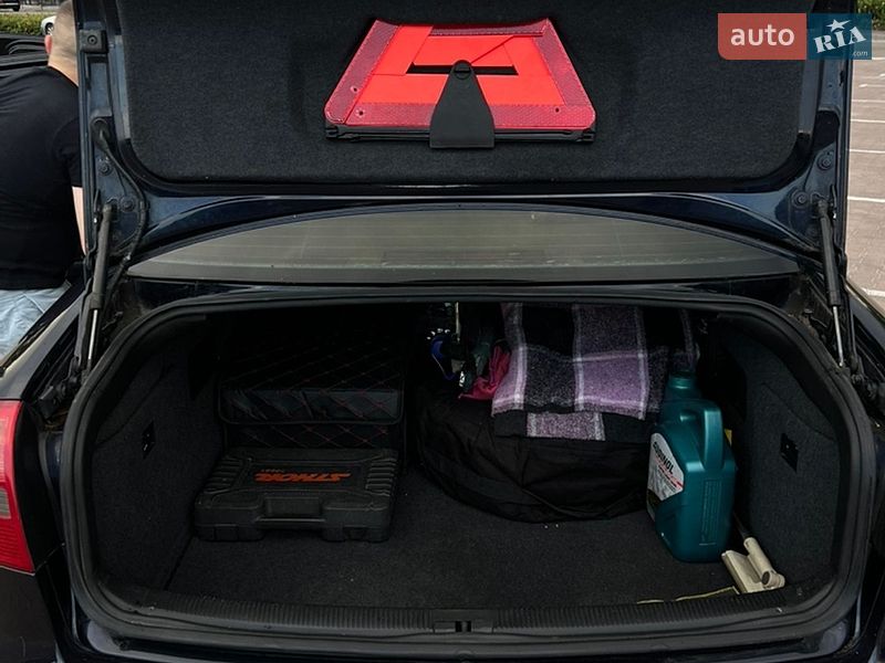 Седан Audi A6 1999 в Житомирі