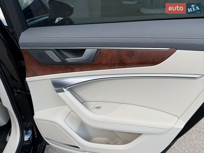 Седан Audi A6 2018 в Одессе