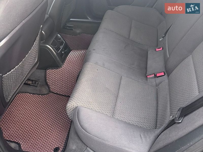 Універсал Audi A6 2006 в Вараші
