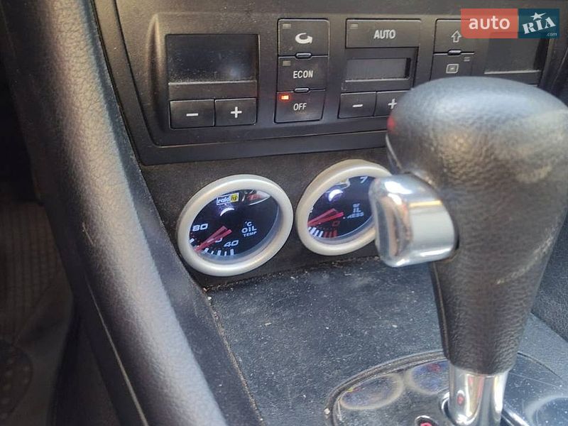 Универсал Audi A6 2001 в Киеве