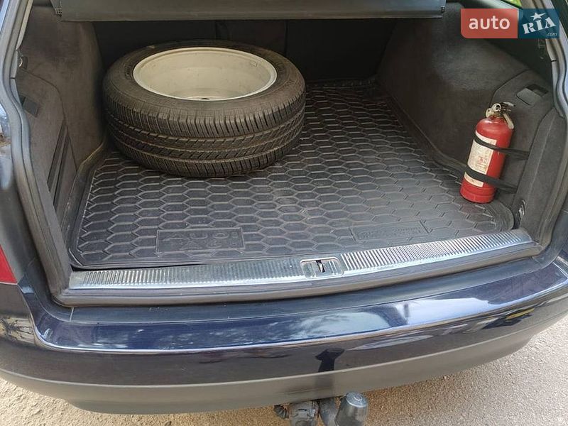 Универсал Audi A6 2001 в Киеве